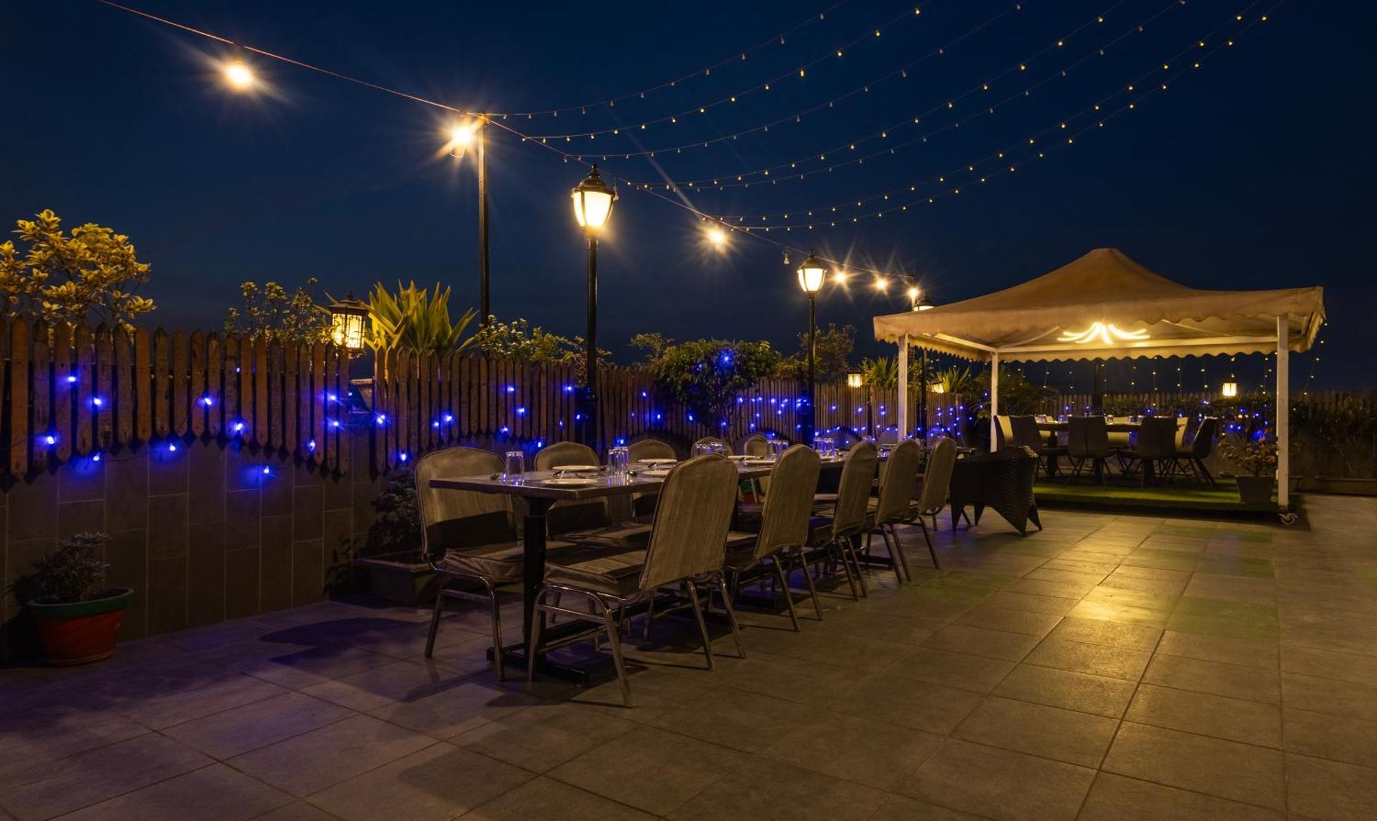 Treebo Eden Park, Ahmedabad Hotel Batwa Exterior photo